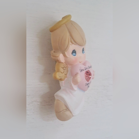 Vintage 1999 Precious Moments Angel Pin - Picture 3 of 5